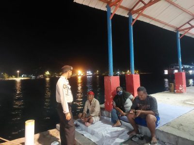 Patroli Malam “Perintis Presisi” Polsek Kepulauan Seribu Utara Patroli Sambang untuk Antisipasi Gangguan Kamtibmas di Pulau&nbsp;Pramuka
