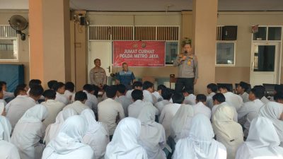 Kapolsek Pasar Minggu Ajak Siswa-Siswi SMA Kemala Bhayangkari 1 Untuk Waspada Terhadap Kejahatan Dan&nbsp;Tawuran