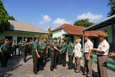 Ingin Lebih Dekat dengan Prajuritnya di Satuan Samping, Danrem Wijayakusuma Kunjungi Satuan Balak Aju Kodam&nbsp;IV/Diponegoro